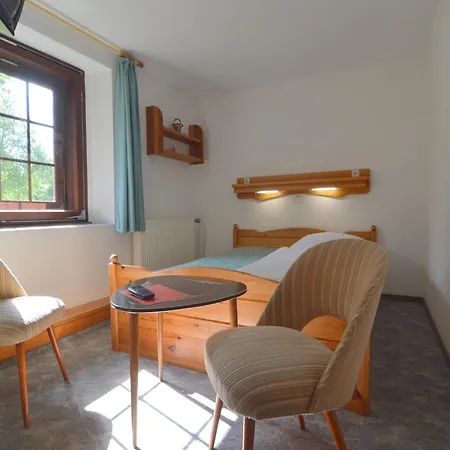 Monschau With Sauna And Terrace, Cleaning Included Alzen